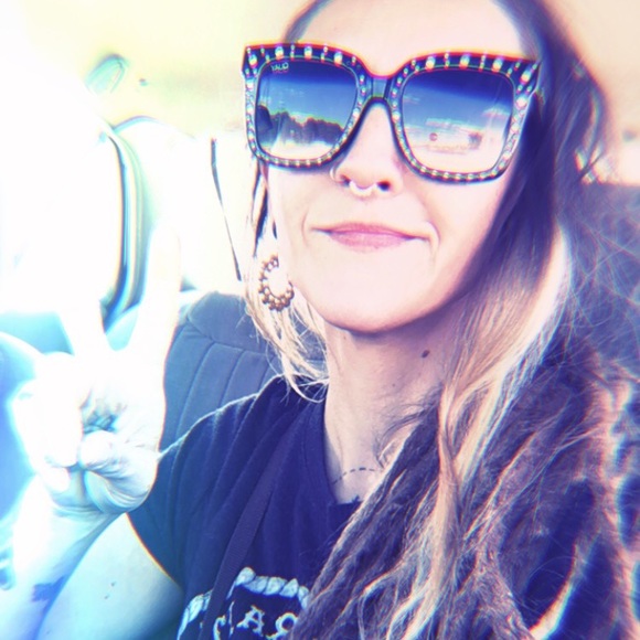 𝙷𝚘𝚠𝚍𝚢 𝚏𝚛𝚒𝚎𝚗𝚍𝚜♒️👁🌿🔮👻🎶🙏🏽🌲⚔️👽🌌 - Picture 14 of 16